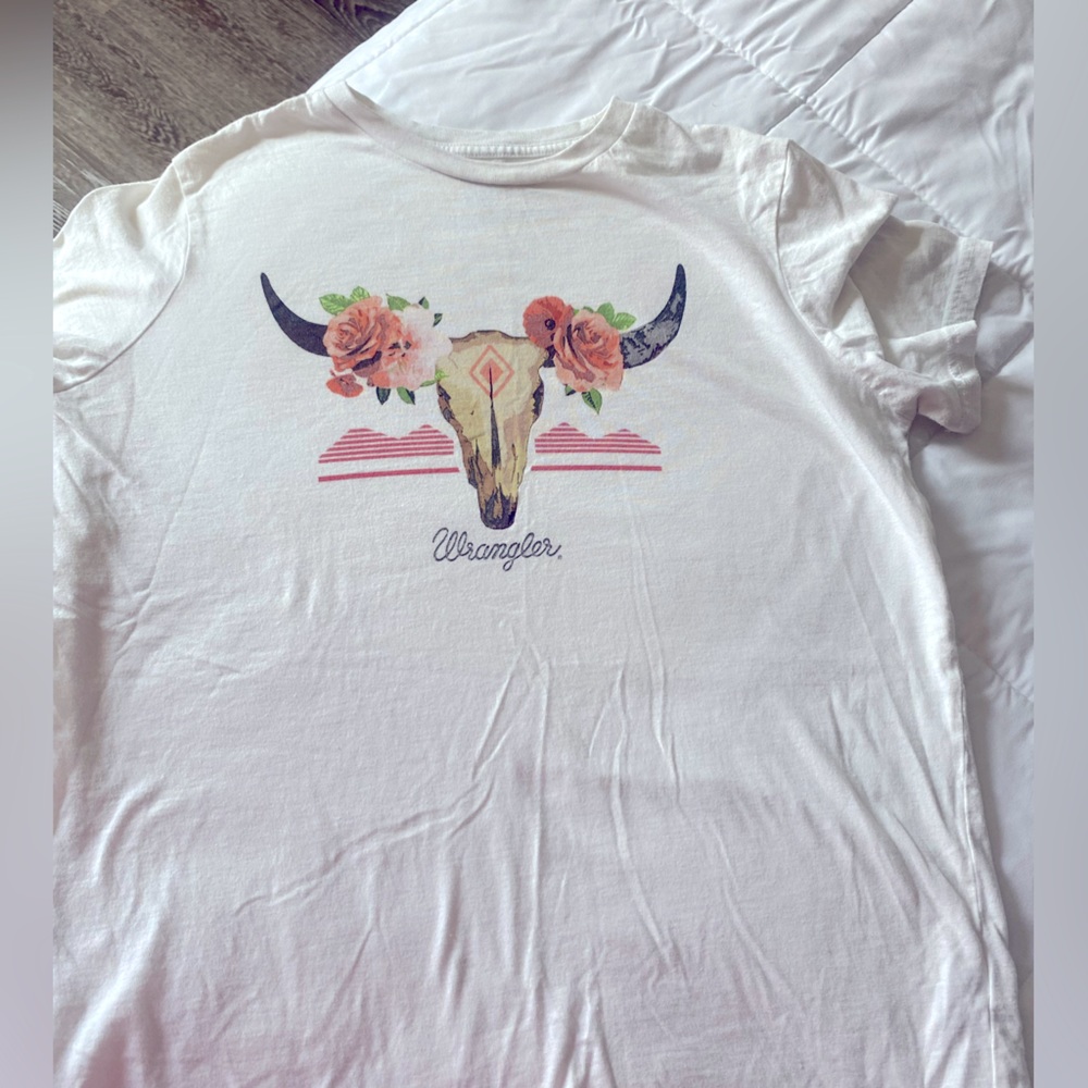 New wrangler women’s medium shirt